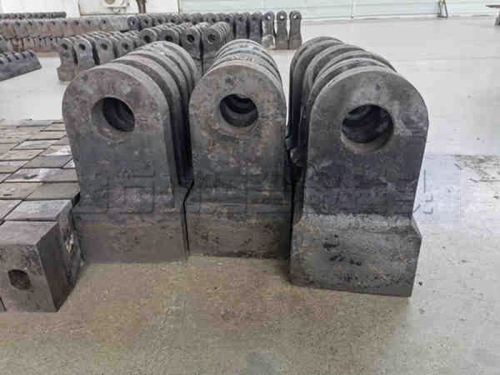 破碎機(jī)錘頭廠家為什么要讓寄送錘頭樣品？有什么好處？